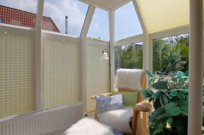 Ein Garten an der Unterkunft SL Tegeler Plate 8