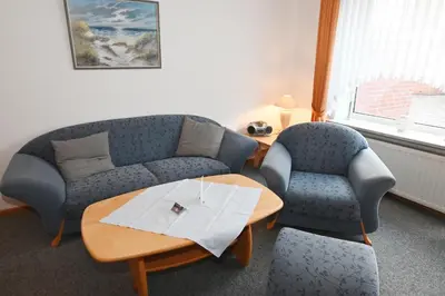 Ein Sitzbereich in der Unterkunft Bernstein Mare-Supreme Wohnung 3