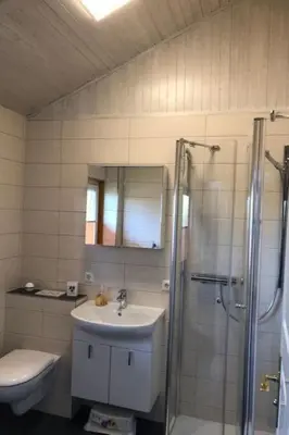 Ein Badezimmer in der Unterkunft Holiday Home Kathi by Interhome