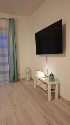 TV/Unterhaltungsangebot in der Unterkunft City-Appartement Büsum- zentral, Meer & E-Ladestation am Parkplatz