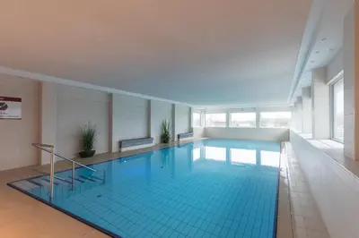 Der Swimmingpool an oder in der Nähe von Terrassenhaus, Whg 16