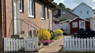 Das Gebäude in dem sich die Ferienwohnung befindet