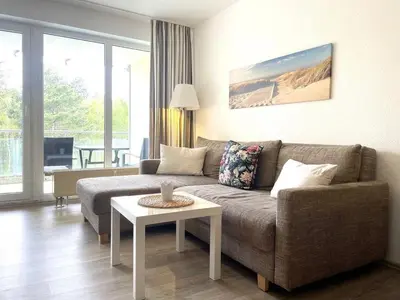Ein Sitzbereich in der Unterkunft Strandhaus Nordseebrandung Fewo B4.1