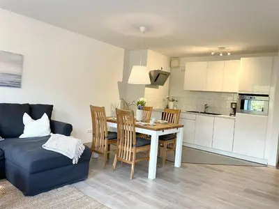 Küche/Küchenzeile in der Unterkunft Strandhaus Nordseebrandung Fewo A2.2