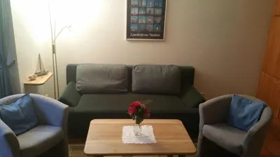 Ein Sitzbereich in der Unterkunft Ferienwohnung Elbstrom