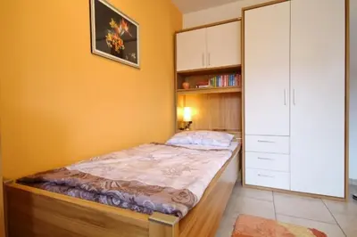 Ein Bett oder Betten in einem Zimmer der Unterkunft Landhaus Hubertus, Whg 8