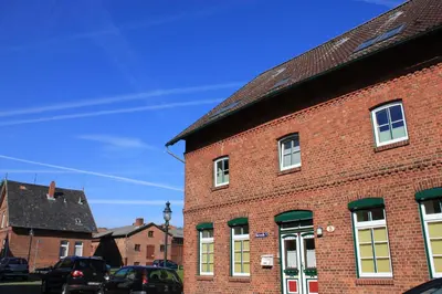 Das Gebäude in dem sich die Ferienwohnung befindet