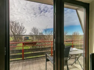 Ein Balkon oder eine Terrasse in der Unterkunft Apartment Nordsee-Ferienhaus-1 by Interhome