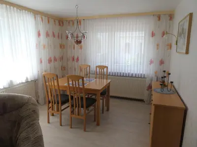 Ein Sitzbereich in der Unterkunft Gästehaus Bei J.A.G.