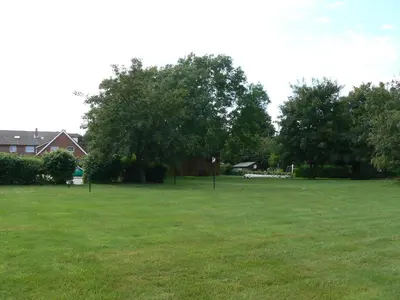 Ein Garten an der Unterkunft Landhaus Braband