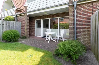Ein Garten an der Unterkunft Maike 5a