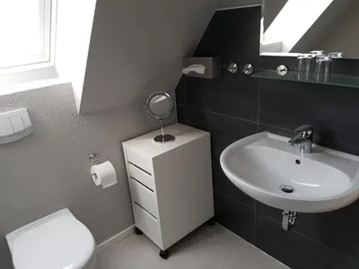 Ein Badezimmer in der Unterkunft Haus Weimann