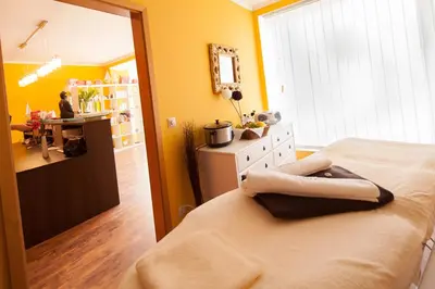 Ein Bett oder Betten in einem Zimmer der Unterkunft Moin Hotel Cuxhaven