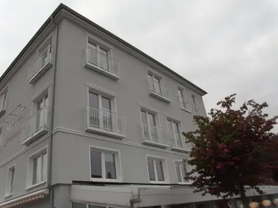 Das Gebäude in dem sich das Hotel befindet