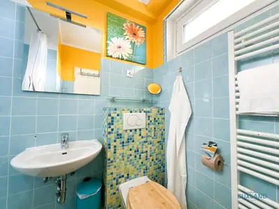 Ein Badezimmer in der Unterkunft Urlaub direkt im Hafen