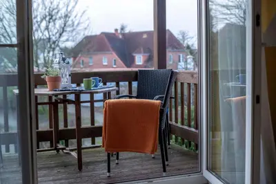 Ein Balkon oder eine Terrasse in der Unterkunft Ferienwohnung Hamburger Straße 7OG in Cuxhaven