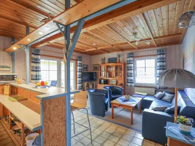 Ein Sitzbereich in der Unterkunft Holiday Home Achtern Diek by Interhome
