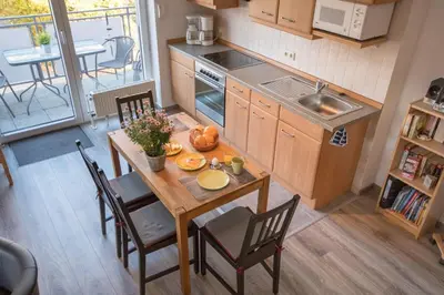 Küche/Küchenzeile in der Unterkunft Ferienwohnung 'Möwe Whg. 4'