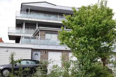 Das Gebäude in dem sich die Ferienwohnung befindet