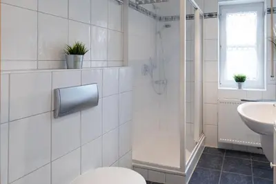 Ein Badezimmer in der Unterkunft Haus Seewind Wohnung 2