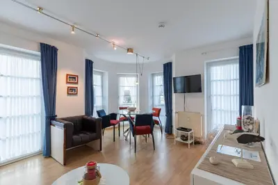 TV/Unterhaltungsangebot in der Unterkunft Haus Elbe 1 Wohnung 13