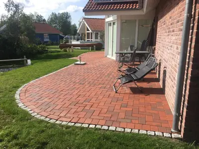 Ein Garten an der Unterkunft Ferienhaus Saltkrokan