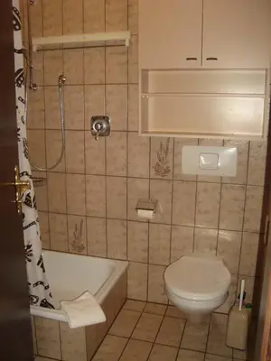 Ein Badezimmer in der Unterkunft Haus Dwarslöper, Ferienwohnung 5