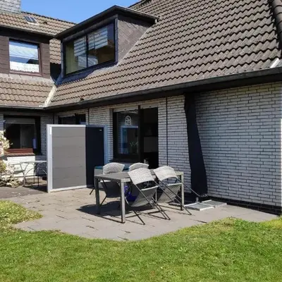 Strandnahe Ferienwohnung Duhnen - Garten