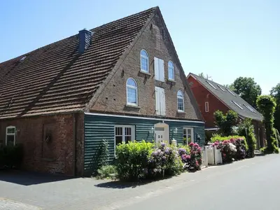 Das Gebäude in dem sich die Ferienwohnung befindet