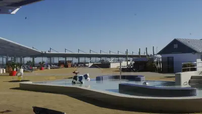 Der Swimmingpool an oder in der Nähe von Skipper