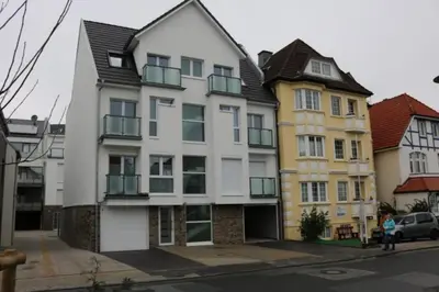 Das Gebäude in dem sich die Ferienwohnung befindet