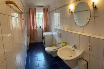 Ein Badezimmer in der Unterkunft Rugenbargsweg 12