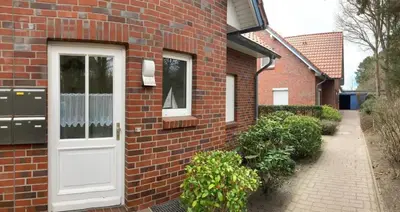 Das Gebäude in dem sich die Ferienwohnung befindet