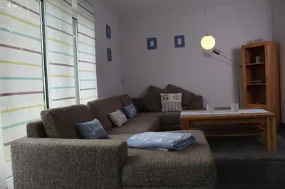 Ein Sitzbereich in der Unterkunft Traumhaftes Ferienhaus an der Nordseeküste
