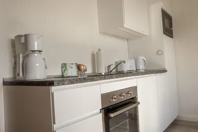 Küche/Küchenzeile in der Unterkunft Ferienwohnung 'Haus Ingeborg, Wohnung 1/EG'