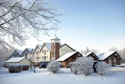Hotel Am Medemufer im Winter