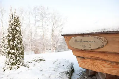 Hotel Am Medemufer im Winter
