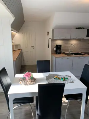 Küche/Küchenzeile in der Unterkunft Haus Andrea -Wohnung oben