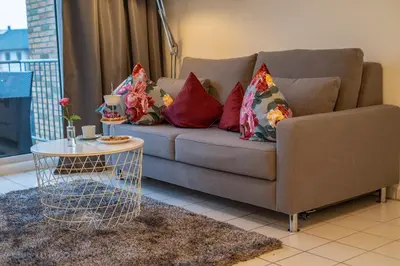 Ein Sitzbereich in der Unterkunft Marina View