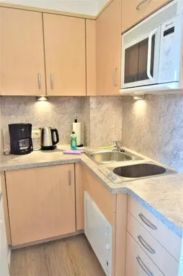 Küche/Küchenzeile in der Unterkunft Haus Schatz am Meer Appartement 11 Schatzinsel