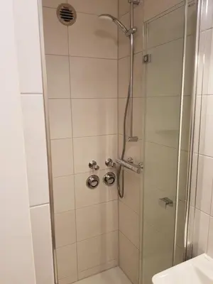 Ein Badezimmer in der Unterkunft Fewo-Elbsicht-405