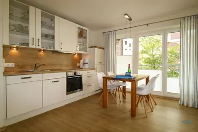 Küche/Küchenzeile in der Unterkunft Residenz Hohe Lith Wohnung 04 01