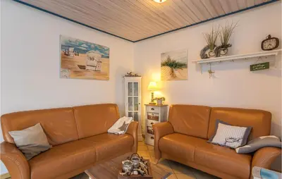 Ein Sitzbereich in der Unterkunft Beautiful Apartment In Friedrichskoog