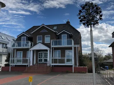 Das Gebäude in dem sich die Ferienwohnung befindet