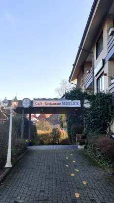 Das Gebäude in dem sich das Hotel befindet