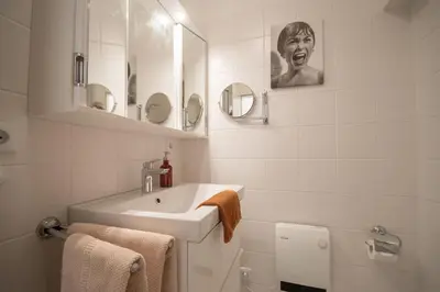 Ein Badezimmer in der Unterkunft Marina View