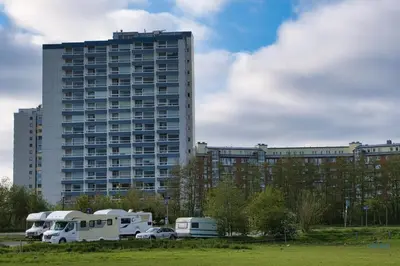 Das Gebäude in dem sich die Ferienwohnung befindet