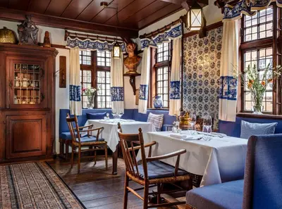 Ein Sitzbereich in der Unterkunft Boutique-Hotel Zur alten Post - Stammhaus