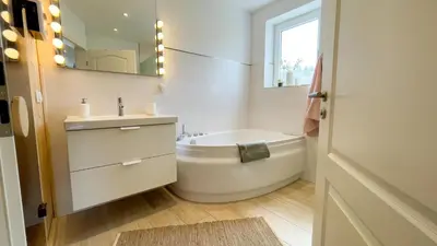 Ein Badezimmer in der Unterkunft Haus Wattn Traum Whg 1 - Wunderschöne luxuriöse Ferienwohnung für bis zu 6 Personen