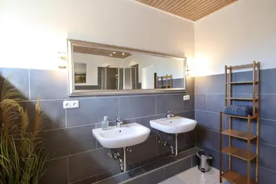 Ein Badezimmer in der Unterkunft Seequartier 5